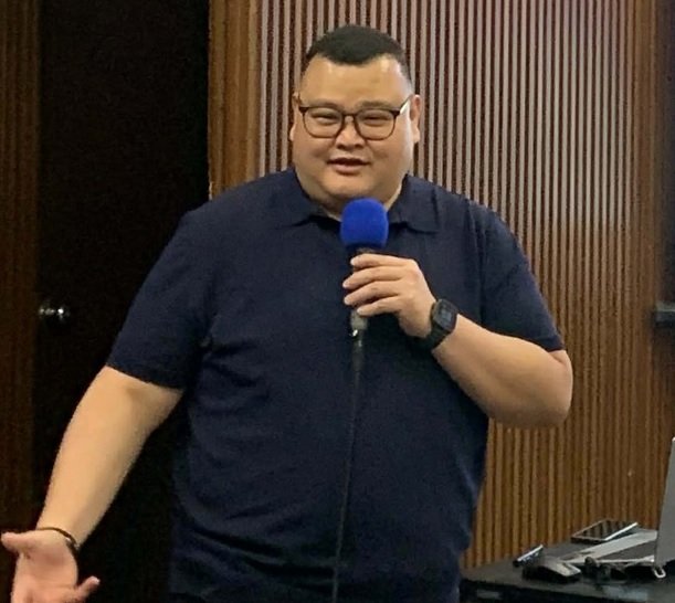P18K dagdag sahod ng gov’t doctors panukala sa Kamara